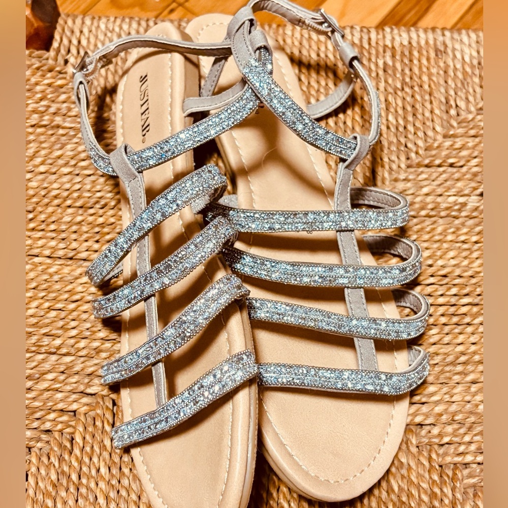 Steve Madden Glittery Silver Strappy Sandals size 10M